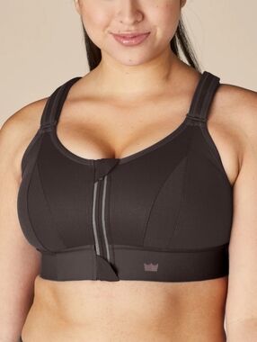 SheFit Ultimate Sports Bra size 4